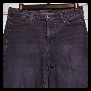 Lucky brand dark skinny jeans, size 6/28.